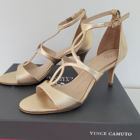 VINCE CAMUTO Sexy Mid Heel VC-PAYTO Sandals in Egyptian Gold ~ Size 7.5M - Picture 5 of 12